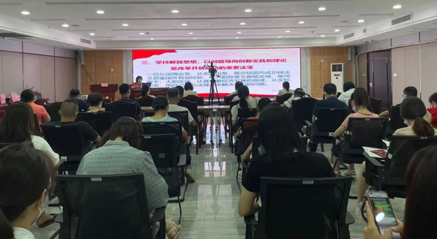 “勞模工匠進(jìn)學(xué)校、思政教師進(jìn)企業(yè)”活動(dòng)丨粵桂合作特別試驗(yàn)區(qū)專場