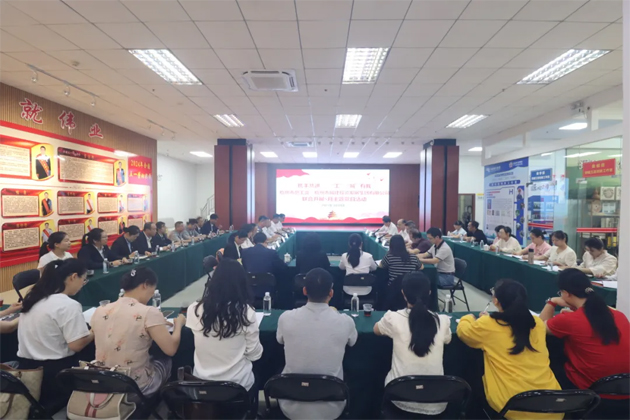 攜手共進(jìn) “工”“城”有我｜梧州市總工會(huì)、梧州市城建投資發(fā)展集團(tuán)有限公司聯(lián)合開展主題黨日活動(dòng)